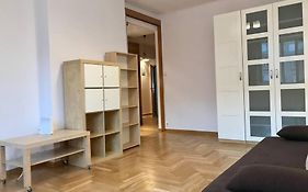 Big Flat, City Center, Warynskiego